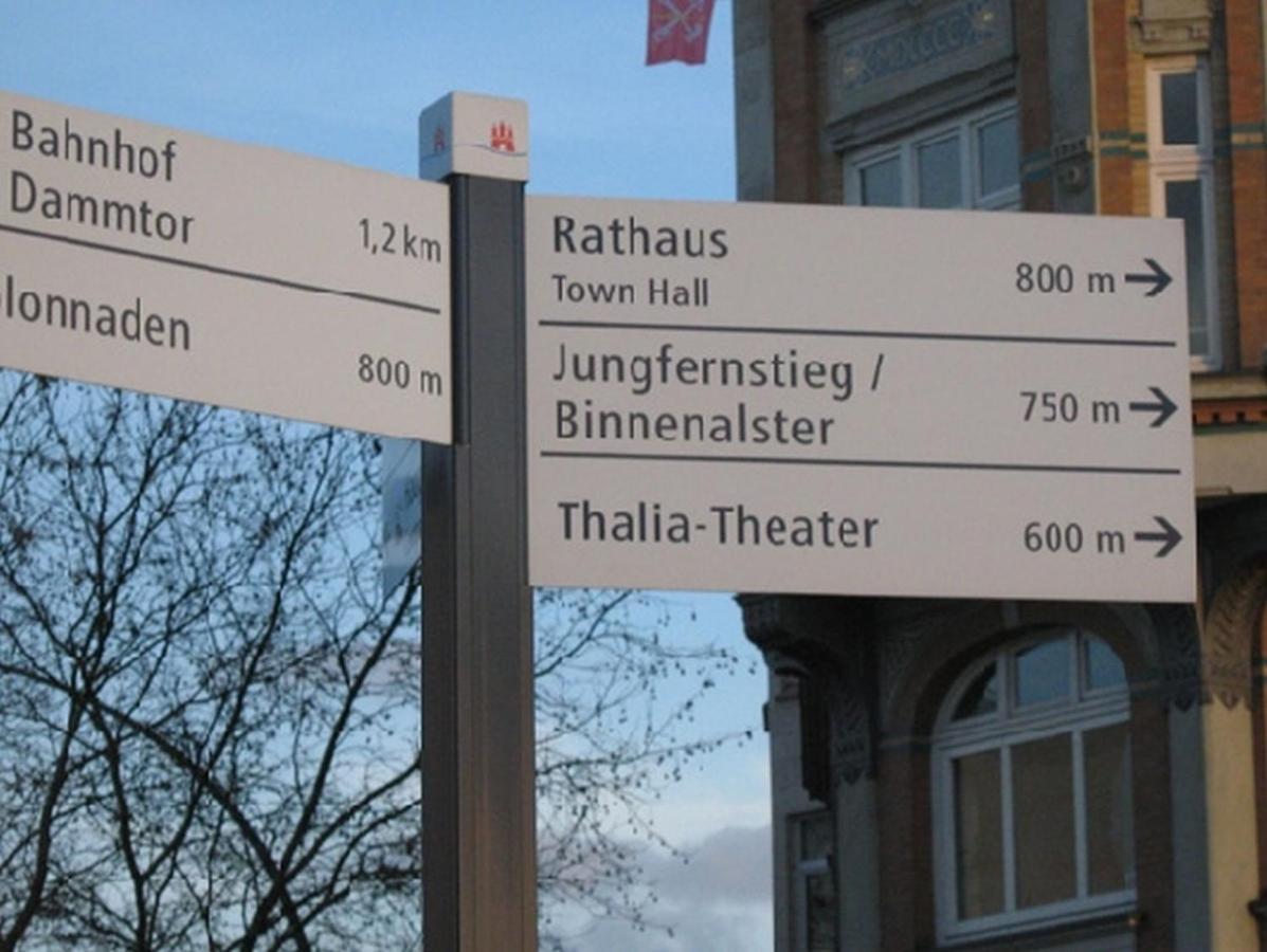 Pension Am Rathaus Hamburg Eksteriør bilde